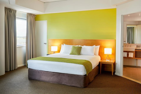 Novotel Perth Langley - Kawana Tourism 1
