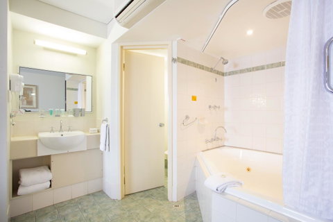 Hotel Northbridge - Kawana Tourism 32