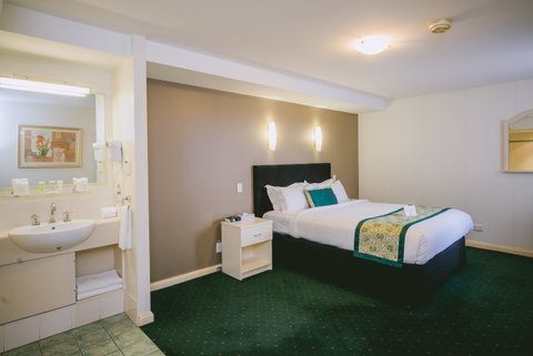 Hotel Northbridge - Kawana Tourism 10
