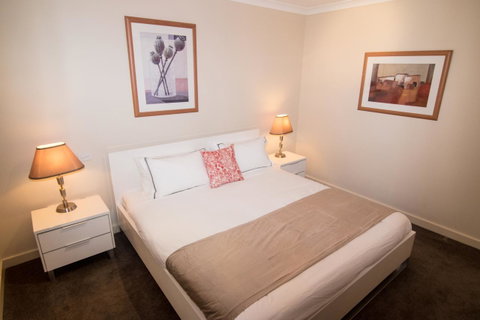 Visit Perth Now - Kawana Tourism 1