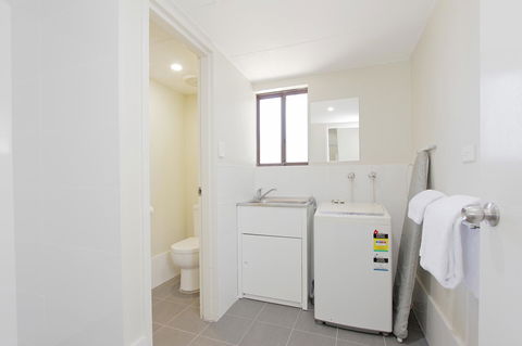 Quality Resort Sorrento Beach - Kawana Tourism 16