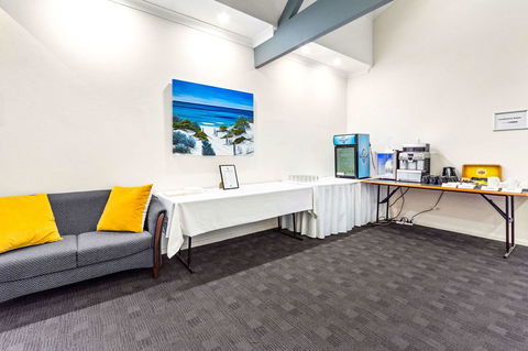 Quality Resort Sorrento Beach - Kawana Tourism 26