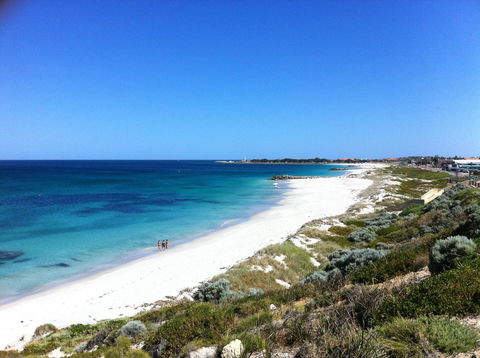 Quality Resort Sorrento Beach - Kawana Tourism 2