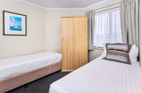 Quality Resort Sorrento Beach - Kawana Tourism 33