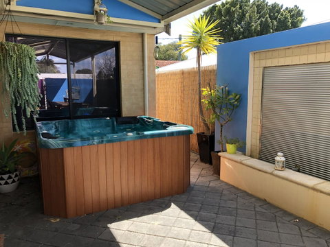 BeachHideaway@Scarborough - Kawana Tourism 34