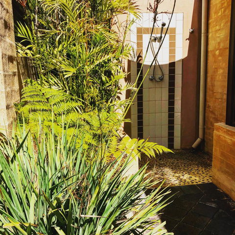 BeachHideaway@Scarborough - Kawana Tourism 10
