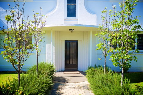 Cottesloe Bel-Air Apartment - Kawana Tourism 5