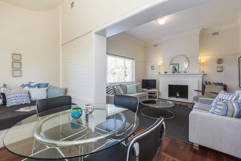 Cottesloe Bel-Air Apartment - Kawana Tourism 1