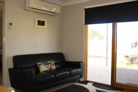 Swan Valley Sisters - Kawana Tourism 24