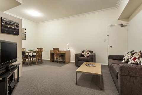 Best Western Northbridge Apartments - Kawana Tourism 19