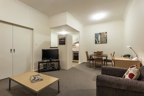 Best Western Northbridge Apartments - Kawana Tourism 17