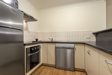 Best Western Northbridge Apartments - Kawana Tourism 20