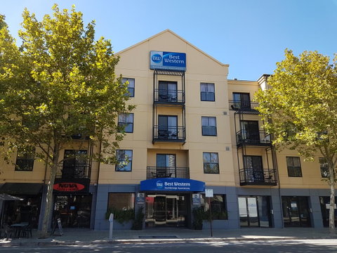 Best Western Northbridge Apartments - Kawana Tourism 2