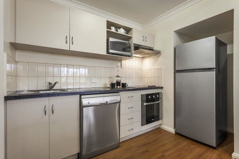 Best Western Northbridge Apartments - Kawana Tourism 38