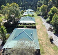 Treenbrook Cottages - Kawana Tourism