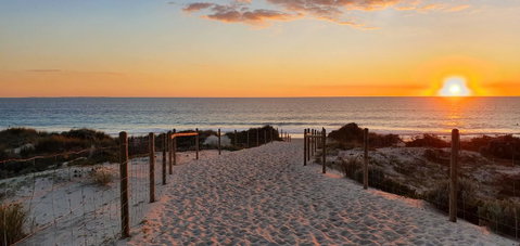 West Beach Lagoon 218 - Outstanding Value! - Kawana Tourism 26