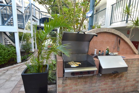 West Beach Lagoon 218 - Outstanding Value! - Kawana Tourism 18