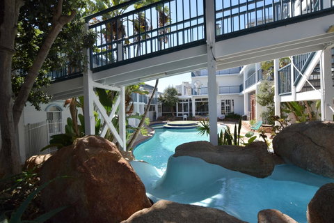 West Beach Lagoon 218 - Outstanding Value! - Kawana Tourism 16