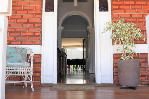 Fremantle Heritage Home For You To Enjoy! - Kawana Tourism 19