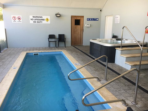 Geographe Bay Apartment - Kawana Tourism 15