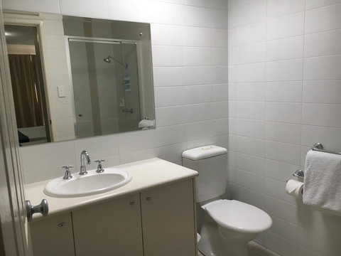 Geographe Bay Apartment - Kawana Tourism 16