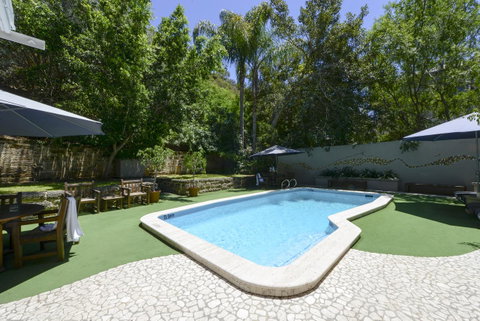 Sullivans Hotel - Kawana Tourism 29