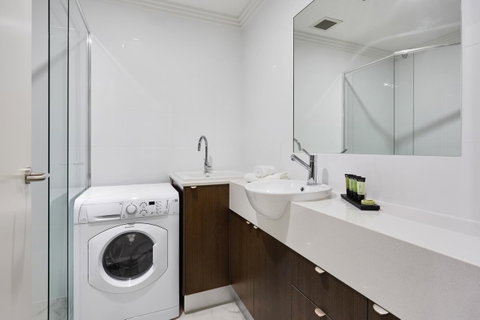 Attika Hotel - Kawana Tourism 20