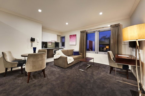 Attika Hotel - Kawana Tourism 14