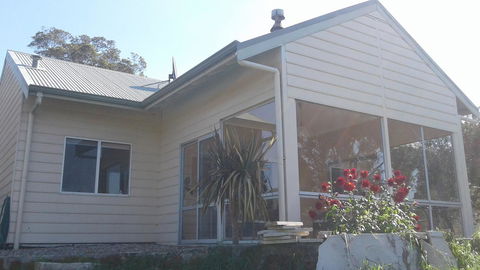 Abbivale Farm Cottage - Kawana Tourism 5