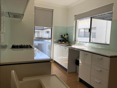 Gerring Court With Free 1 Car Bay Parking - Kawana Tourism 11