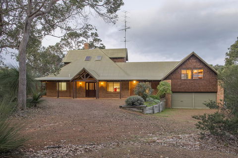 A Hidden Bush Delight - Kawana Tourism 6