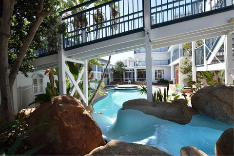 West Beach Lagoon 211 â€“ Great Views - Kawana Tourism 23