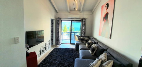 West Beach Lagoon 211 â€“ Great Views - Kawana Tourism 5