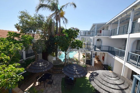 West Beach Lagoon 211 â€“ Great Views - Kawana Tourism 20