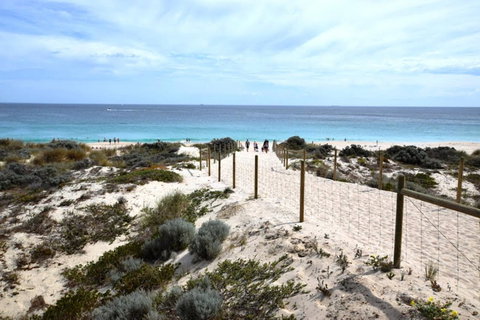 West Beach Lagoon 211 â€“ Great Views - Kawana Tourism 33