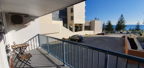 West Beach Lagoon 211 â€“ Great Views - Kawana Tourism 15