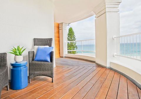 Cottesloe Beach Hotel - Kawana Tourism 28