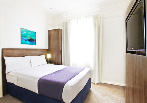 Cottesloe Beach Hotel - Kawana Tourism 25