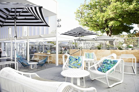 Cottesloe Beach Hotel - Kawana Tourism 30