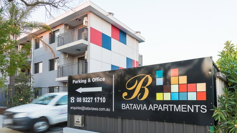 Batavia Apartments - Kawana Tourism 14