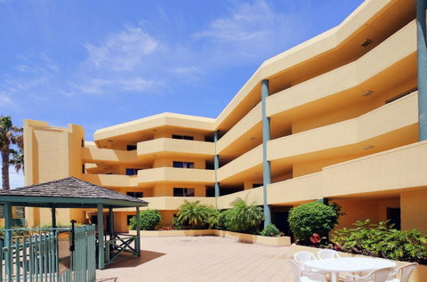 Sandcastles At The Beach Outstanding Location! - Kawana Tourism 14