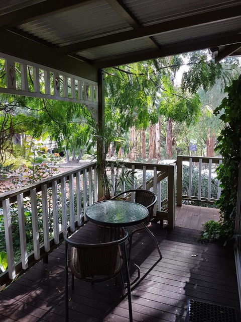 Adamsons Riverside Accommodation - Kawana Tourism 32