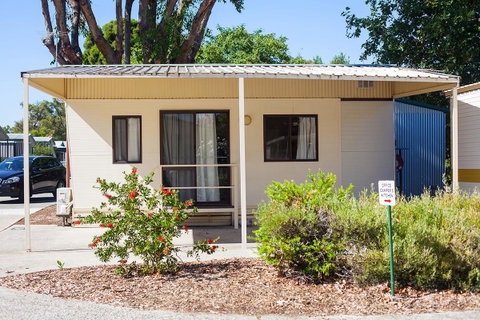 Banksia Tourist Park - Kawana Tourism 41