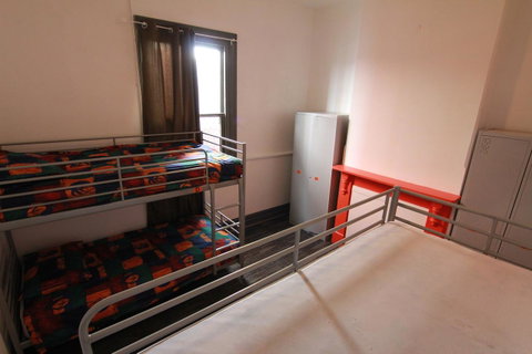 Haus Accommodation - Kawana Tourism 27