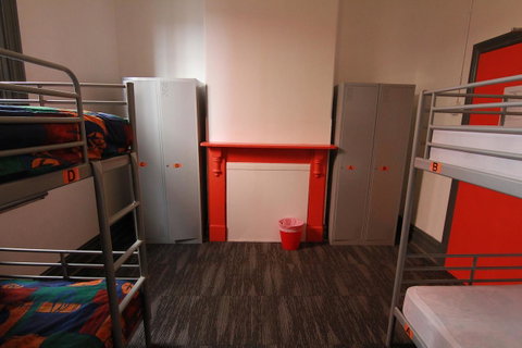 Haus Accommodation - Kawana Tourism 28