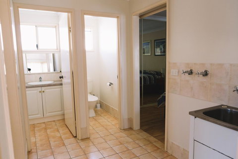 Port Gregory Caravan Park - Kawana Tourism 8