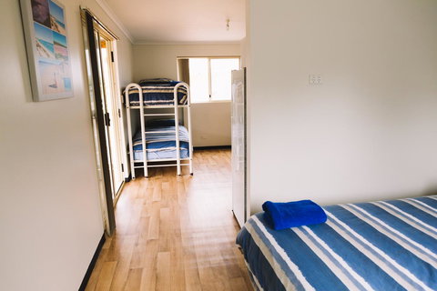 Port Gregory Caravan Park - Kawana Tourism 38