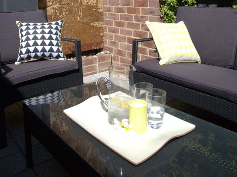 Haven On The Park - Kawana Tourism 44