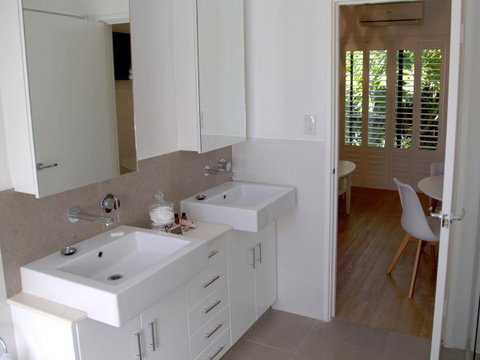 Haven On The Park - Kawana Tourism 33