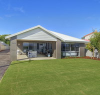 Into The Blue - Kawana Tourism